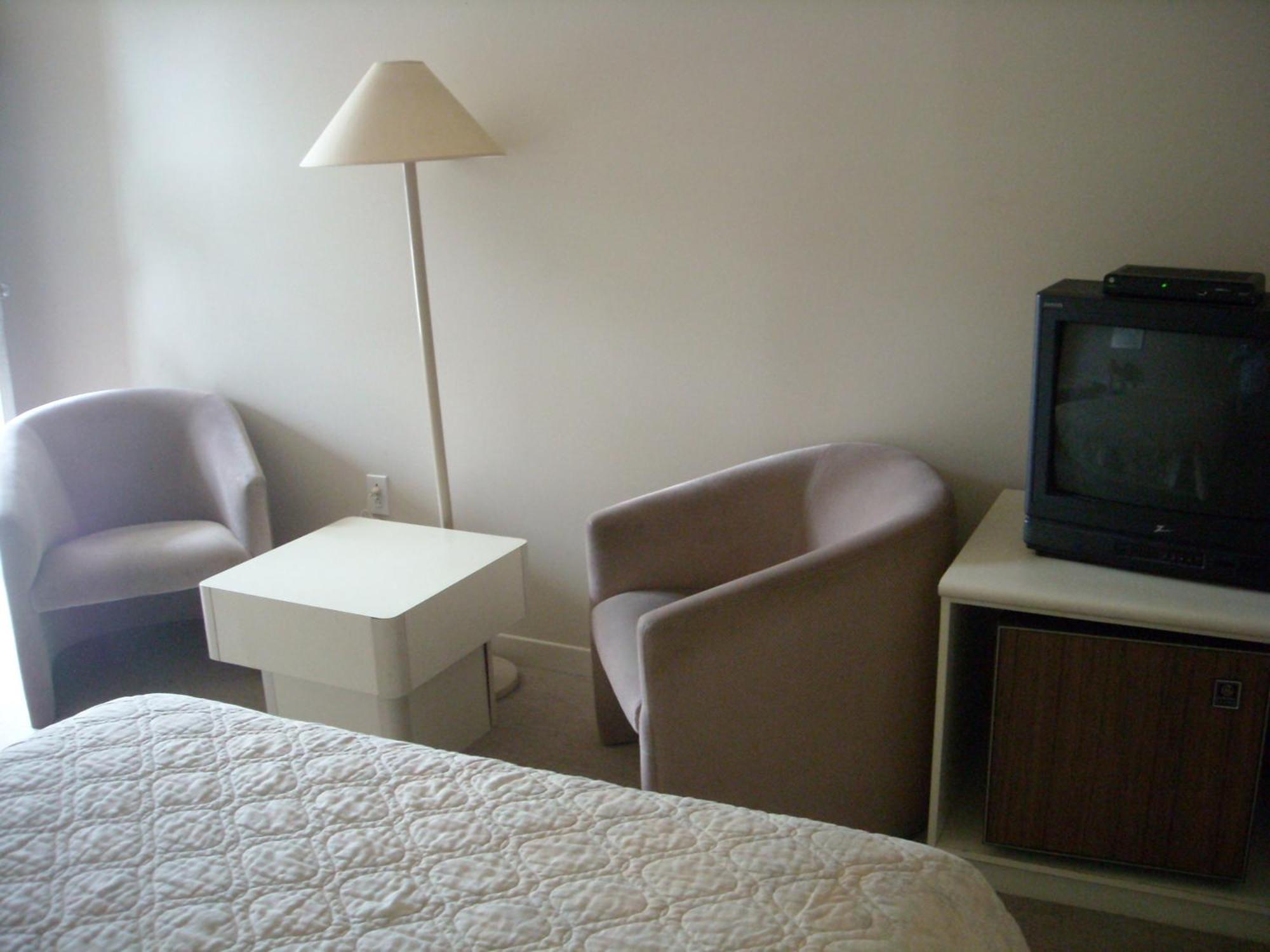 Hotel Oasis Lac St-Louis Salaberry-de-Valleyfield Kültér fotó