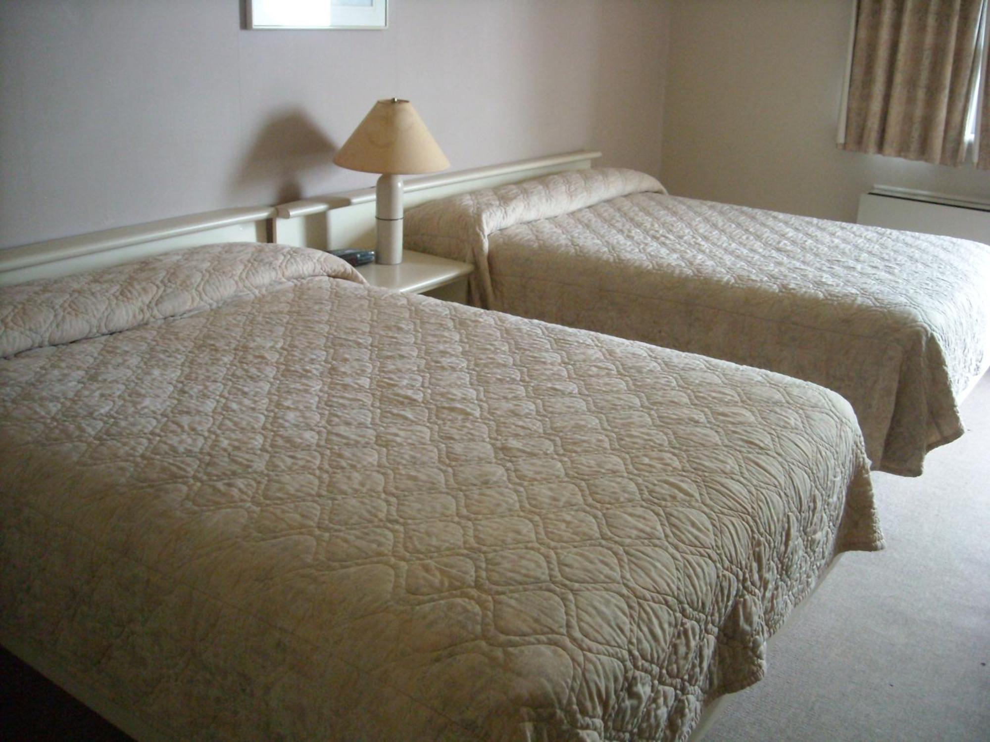 Hotel Oasis Lac St-Louis Salaberry-de-Valleyfield Kültér fotó