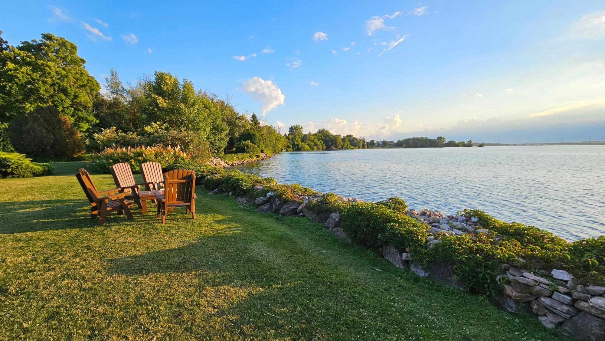 Hotel Oasis Lac St-Louis Salaberry-de-Valleyfield Kültér fotó