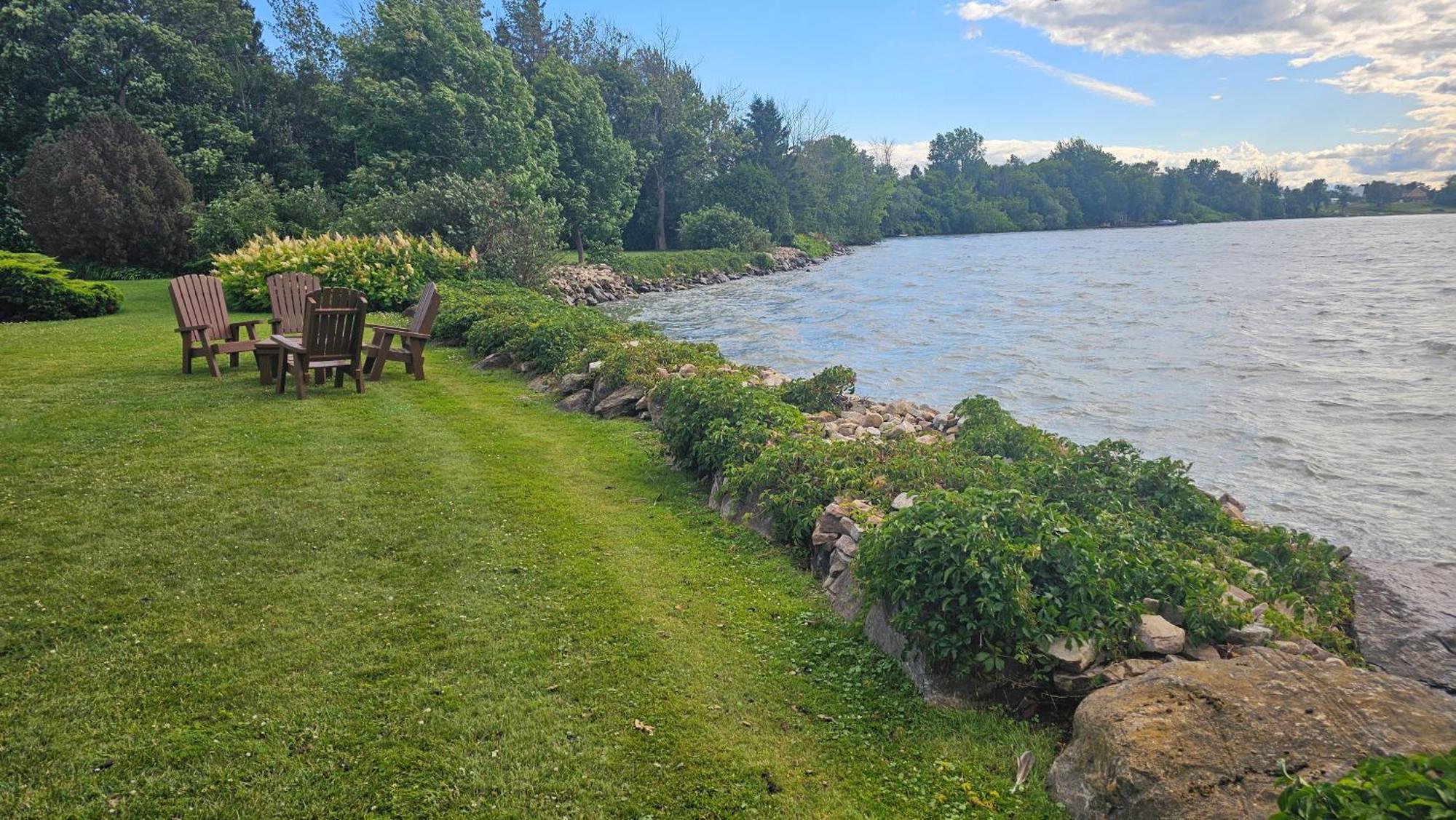 Hotel Oasis Lac St-Louis Salaberry-de-Valleyfield Kültér fotó